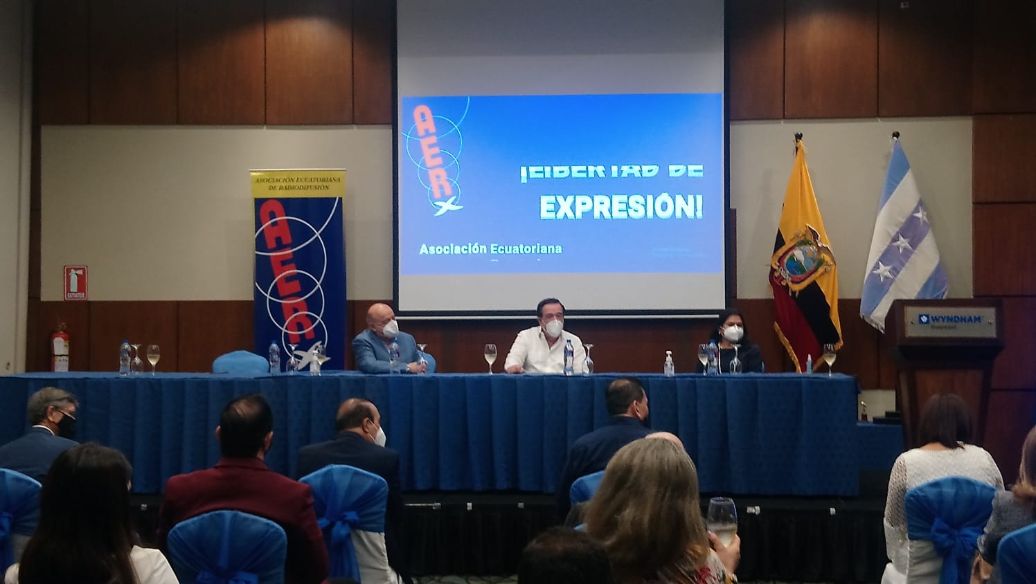 Lee más sobre el artículo AER da reconocimiento a exalcalde de Guayaquil Jaime Nebot
