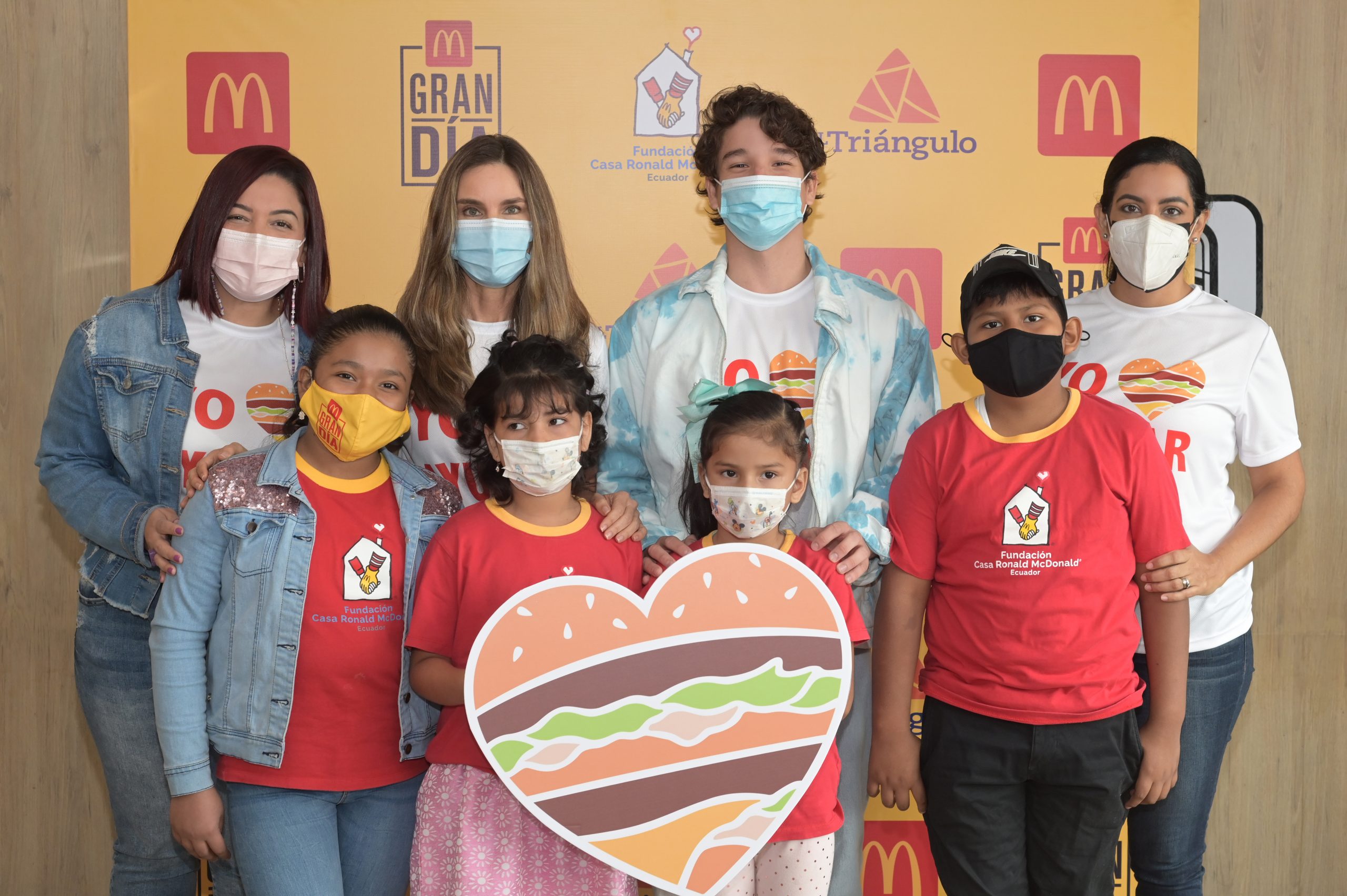Lee más sobre el artículo McDonald’s realizó un nuevo Gran Día solidario para ayudar a dos Fundaciones