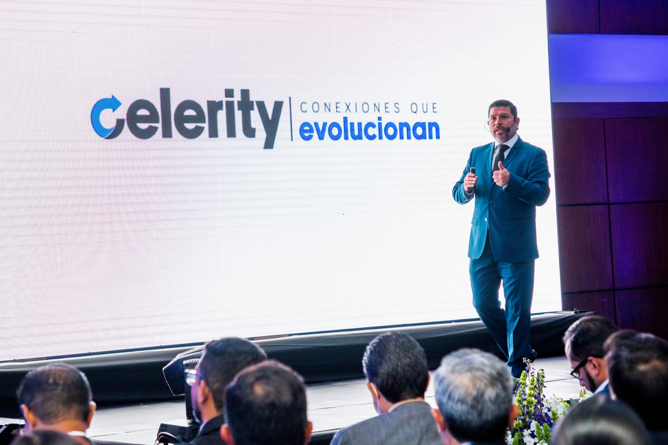 Lee más sobre el artículo Puntonet y sus marcas cambian su imagen