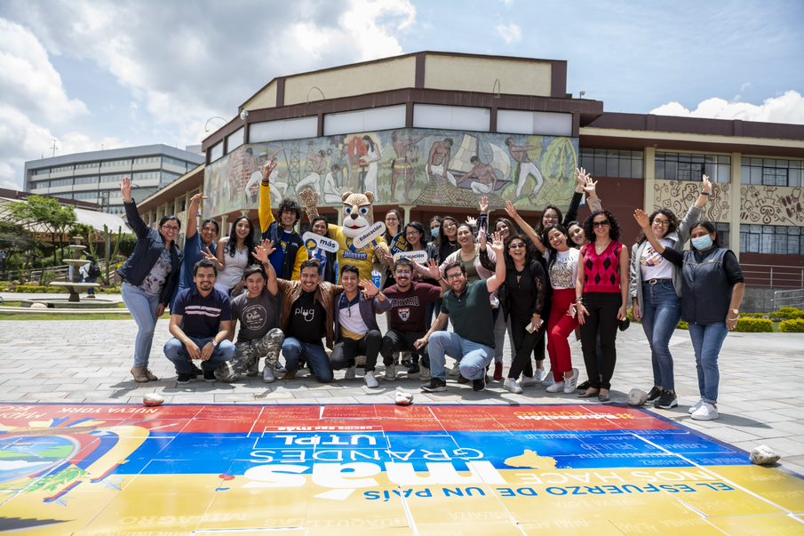 Lee más sobre el artículo UTPL y su “huella de excelencia” orgullosamente ecuatoriana