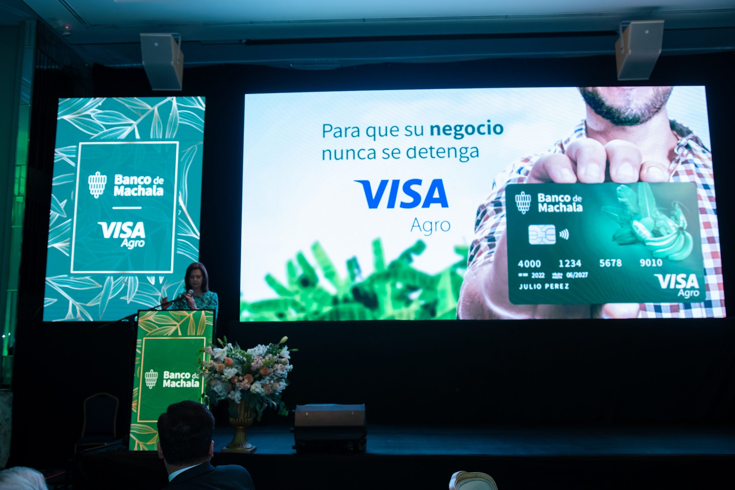Lee más sobre el artículo BANCO DE MACHALA LANZA LA PRIMERA TARJETA DE CRÉDITO VISA AGRO, ESPECIALIZADA PARA EL SECTOR AGRO-PRODUCTIVO DEL ECUADOR