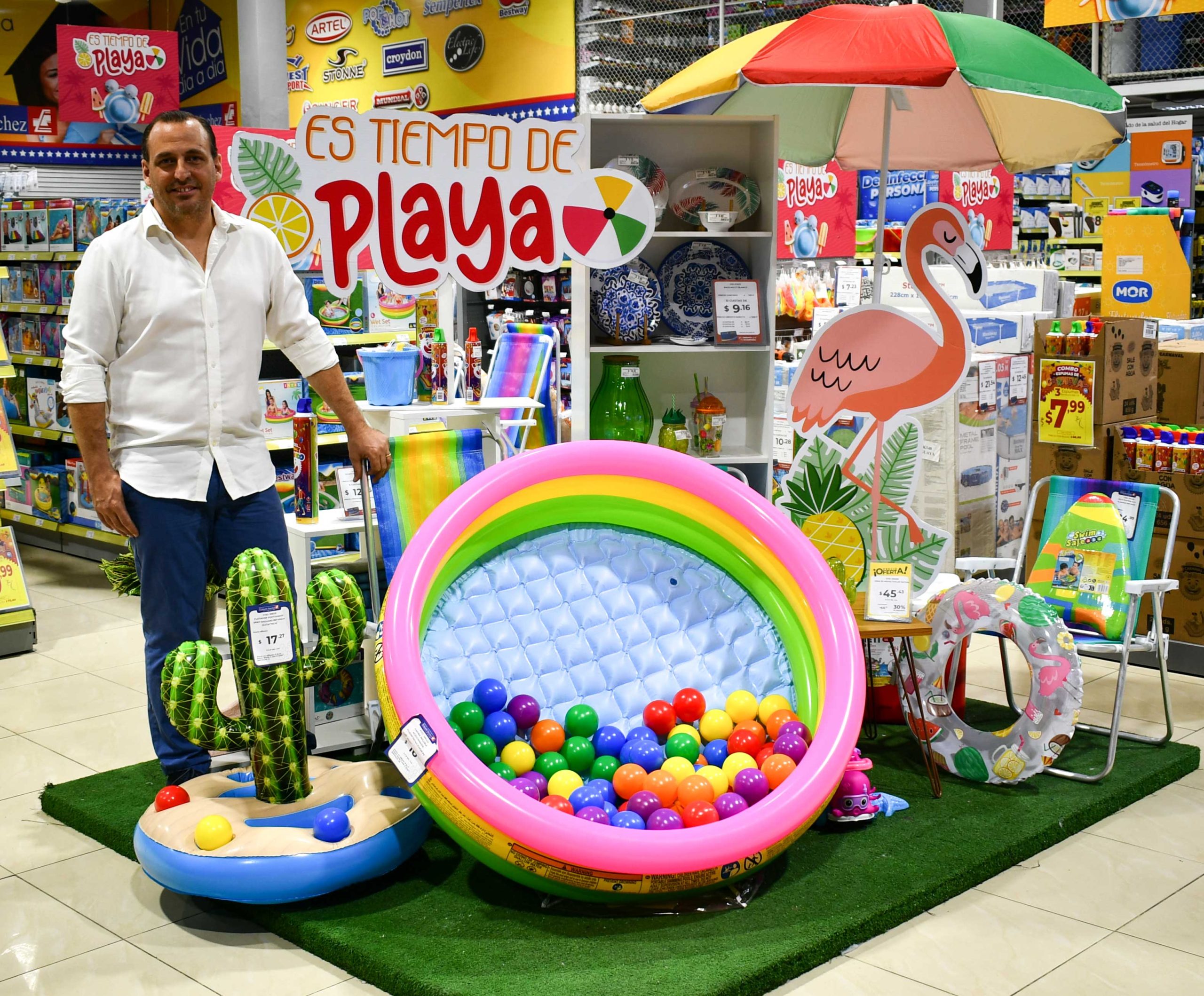 Lee más sobre el artículo La alegría del Carnaval ya se vive en Almacenes Estuardo Sánchez