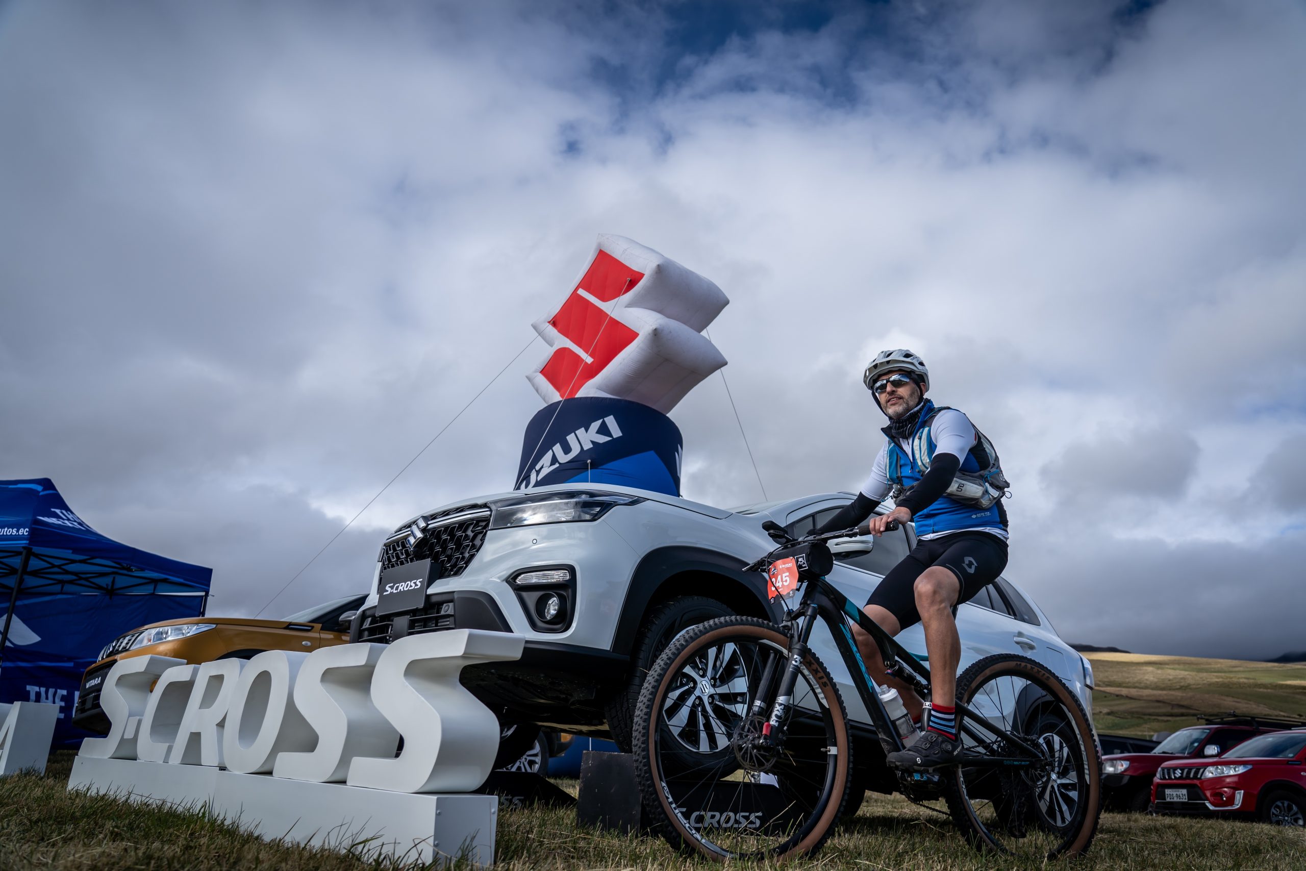 Lee más sobre el artículo SUZUKI AUTOS ECUADOR: AUSPICIANTE OFICIAL DE LA VUELTA AL COTOPAXI SUZUKI VITARA