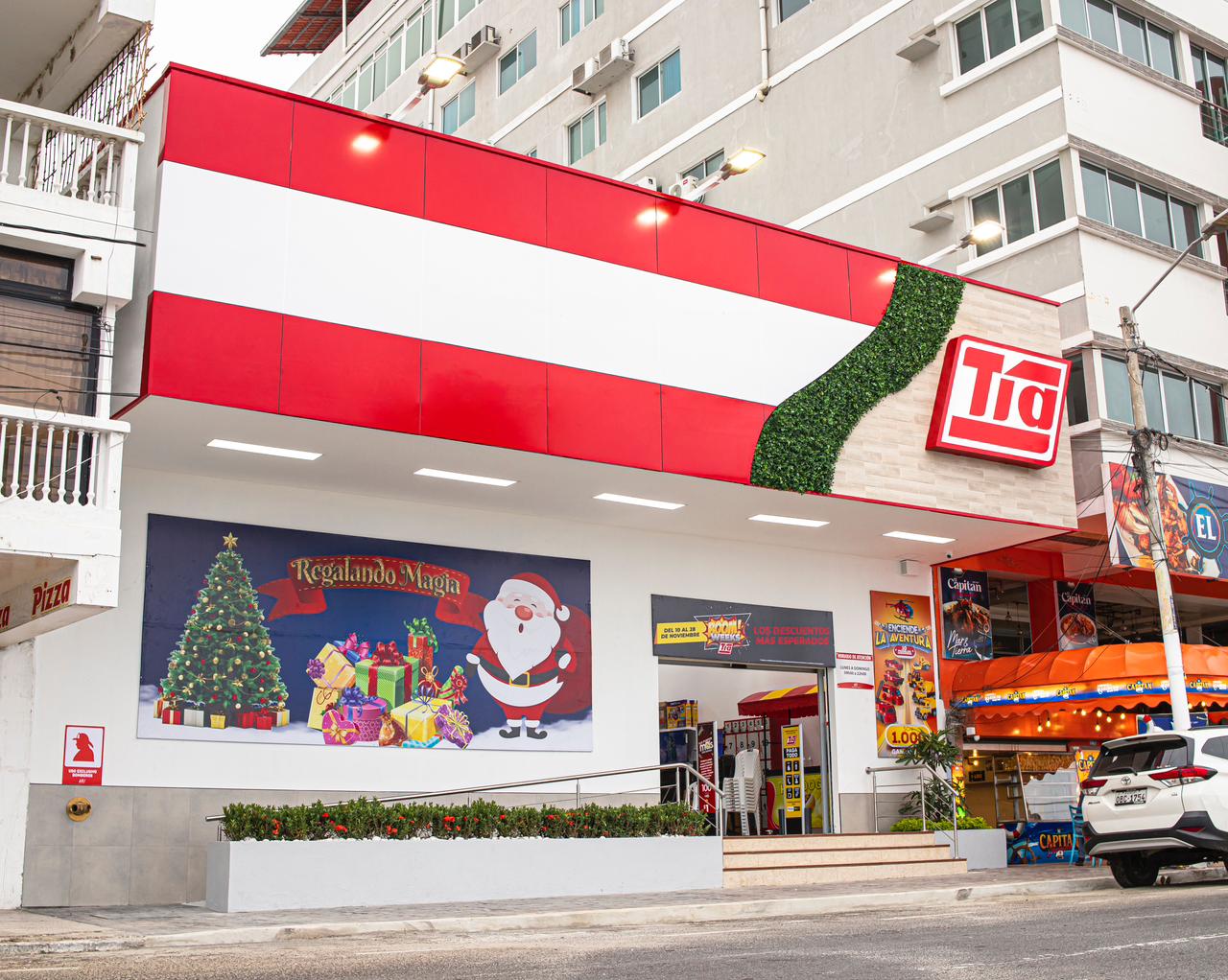 Lee más sobre el artículo “Tía inaugura su séptima tienda en la Capital del Sol y del Mar, Santa Elena”