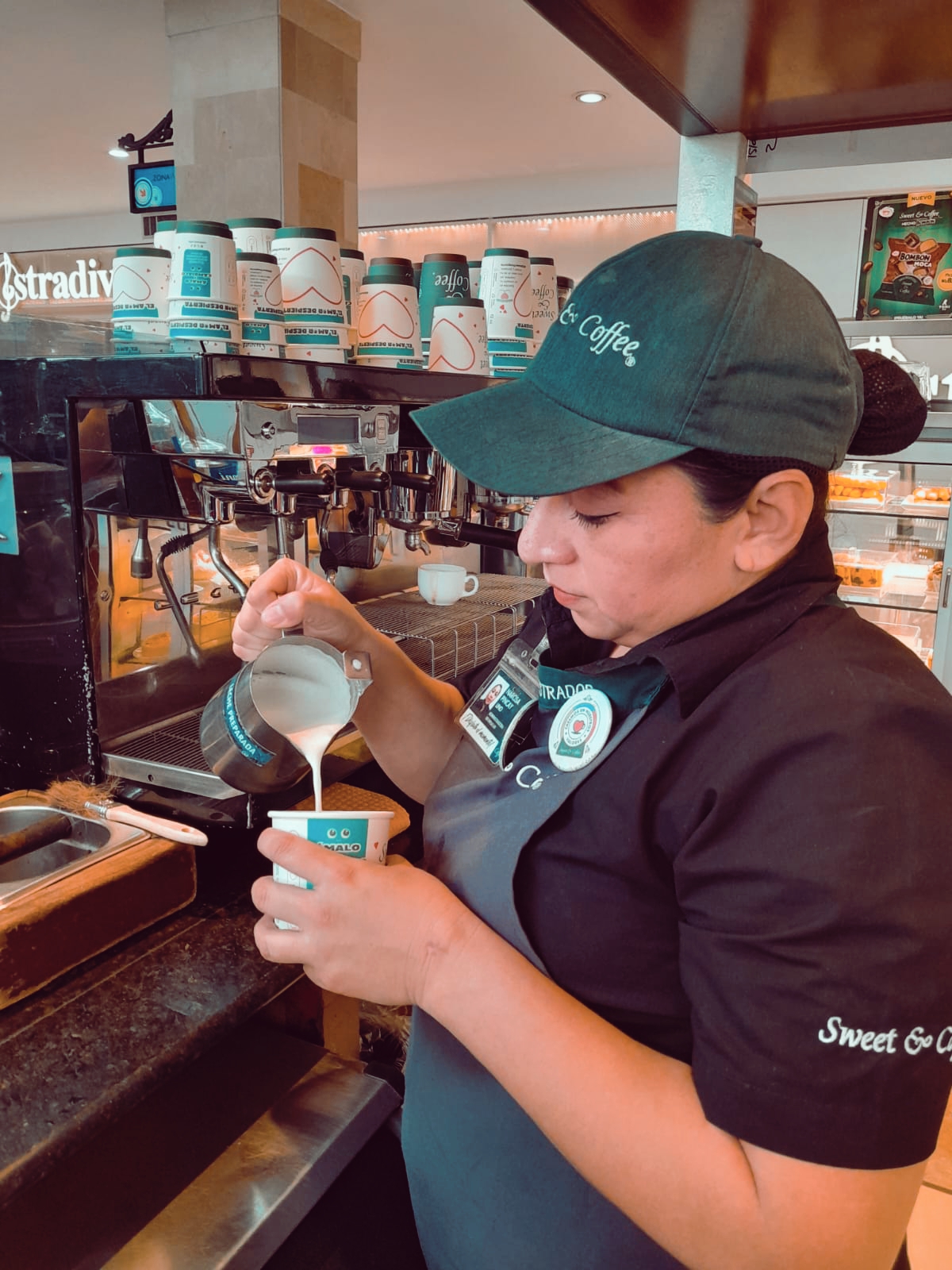 Lee más sobre el artículo Sweet & Coffee® agradece a sus colaboradoras por  dejar su marca.