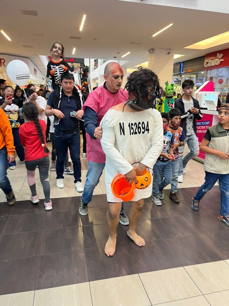 Lee más sobre el artículo Ciudad Comercial El Recreo celebra Halloween con sus colaboradores y visitantes