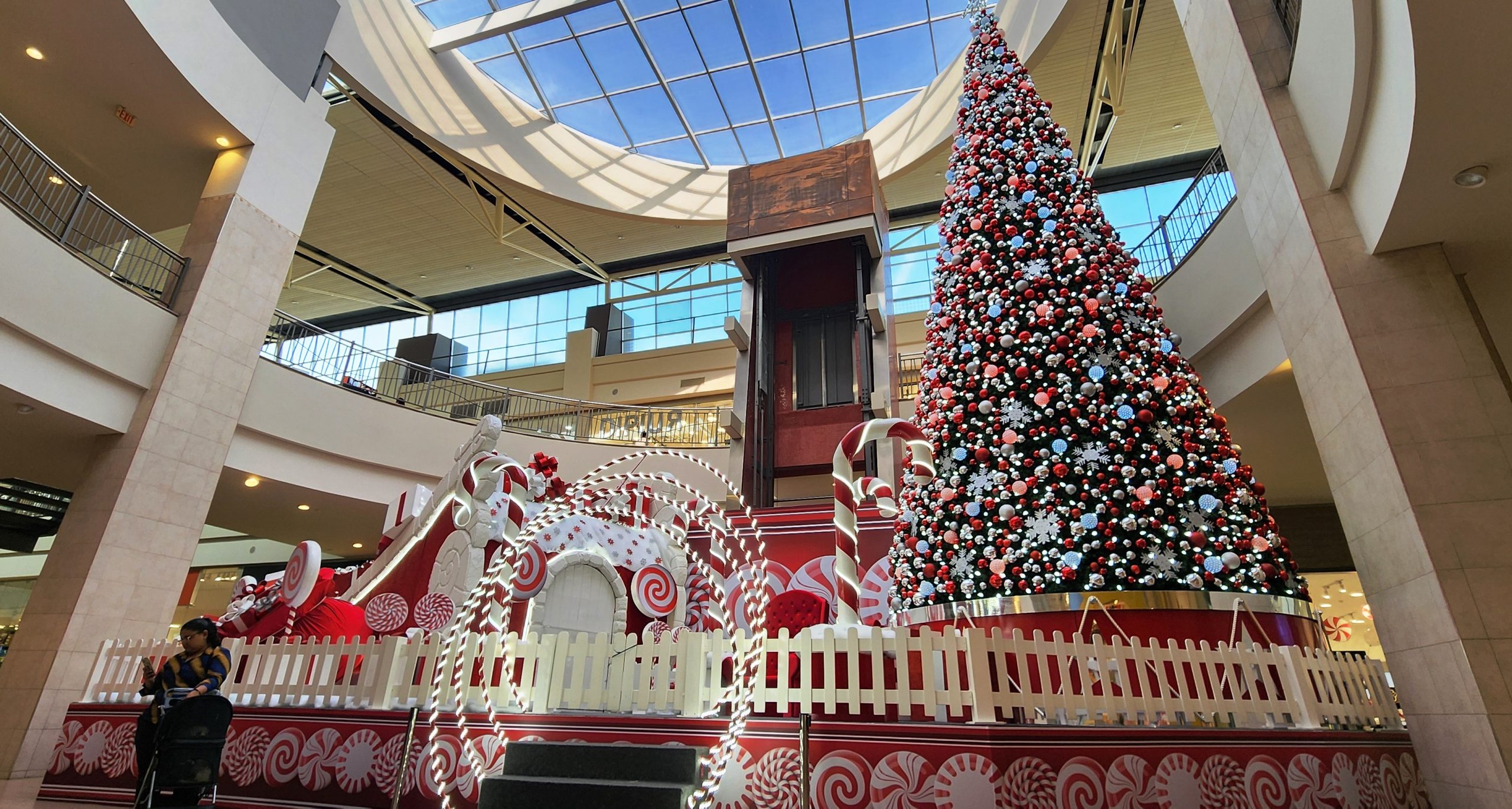 Lee más sobre el artículo HORARIOS DE ATENCIÓN DE MALL DEL SUR POR NAVIDAD Y FIN DE AÑO