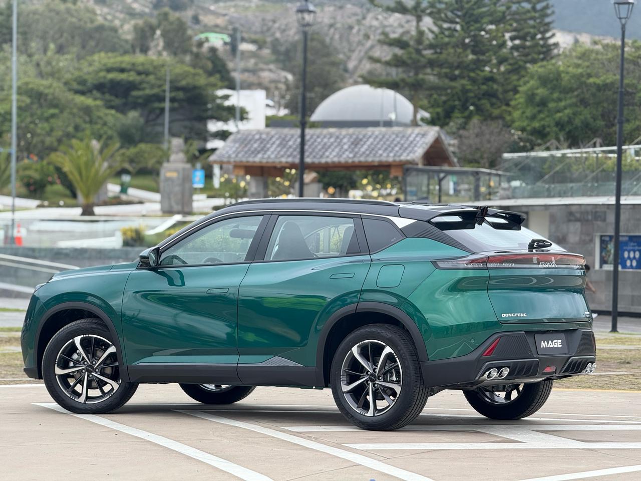 Lee más sobre el artículo Llega al Ecuador el nuevo SUV MAGE de Dongfeng Con este SUV 100% hibrido auto recargable se robustece el portafolio de SUVs HÍBRIDOS de Maresa