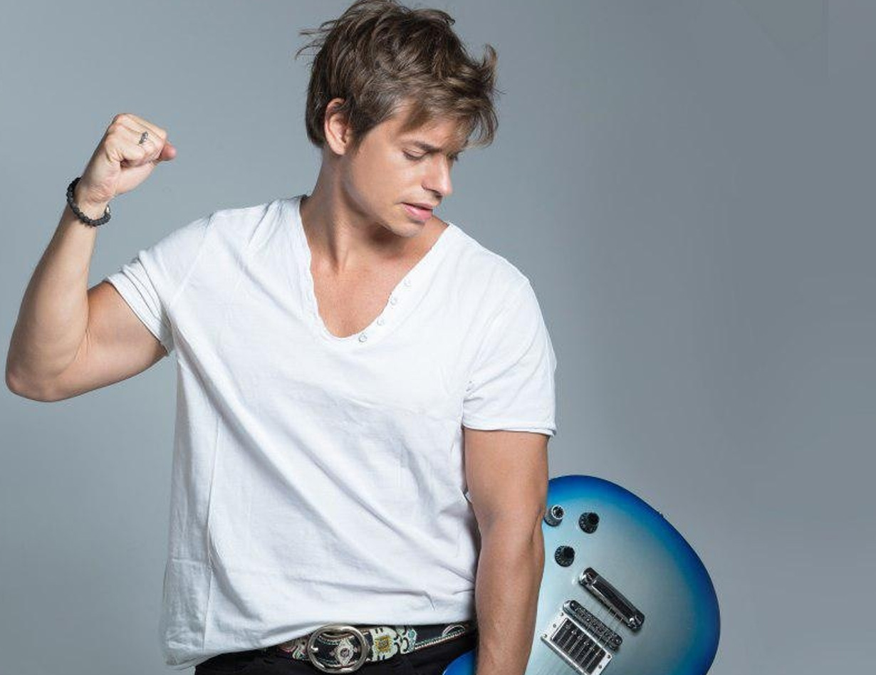 Lee más sobre el artículo LUCAS ARNAU Y CARLOS BAUTE LLEGAN CON SU  “VOLVERTE A VER TOUR” PARA ENAMORAR GUAYAQUIL