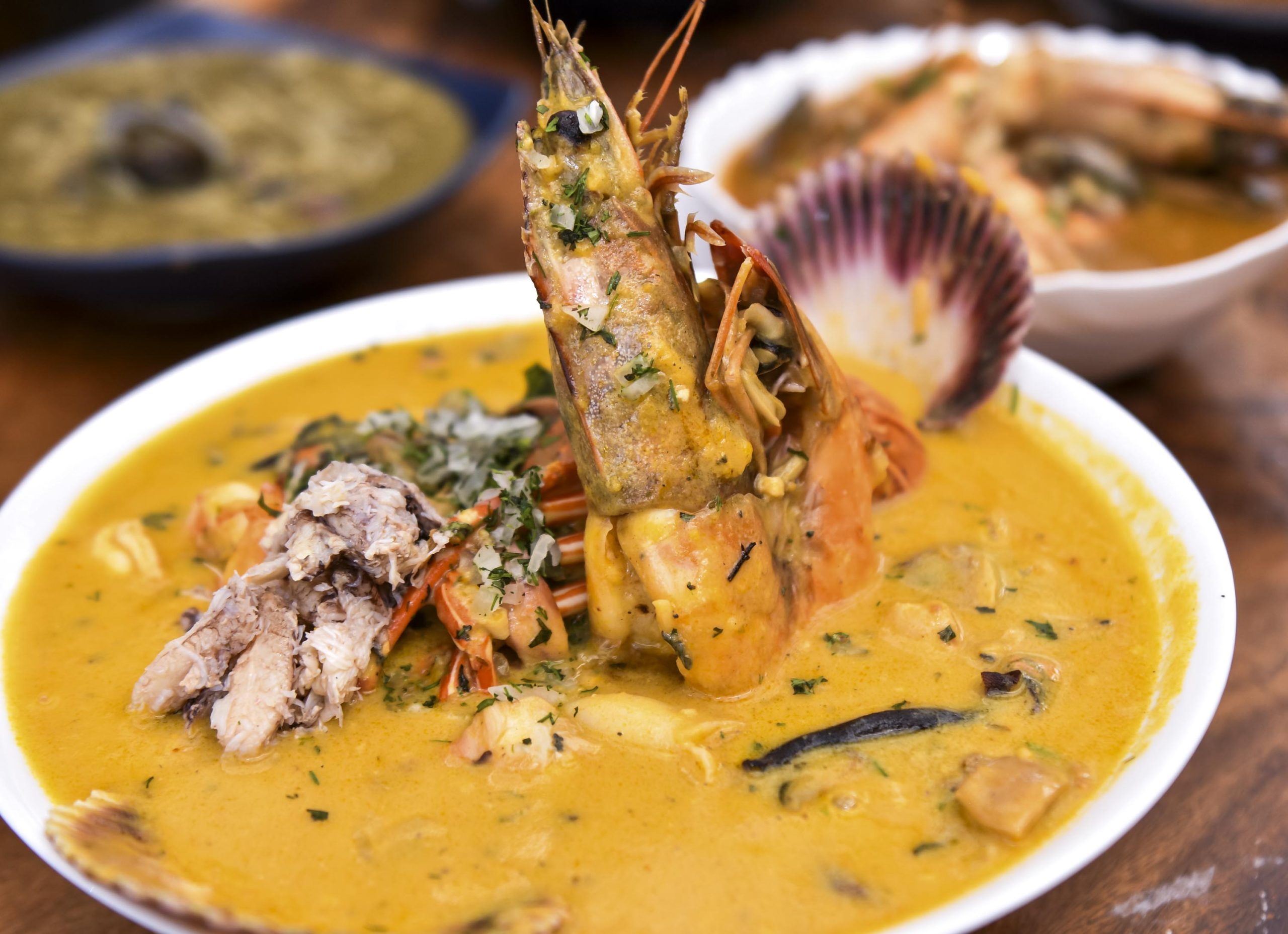 Lee más sobre el artículo LA SOPA ECUATORIANA, UN ICONO DE NUESTRA GASTRONOMÍA