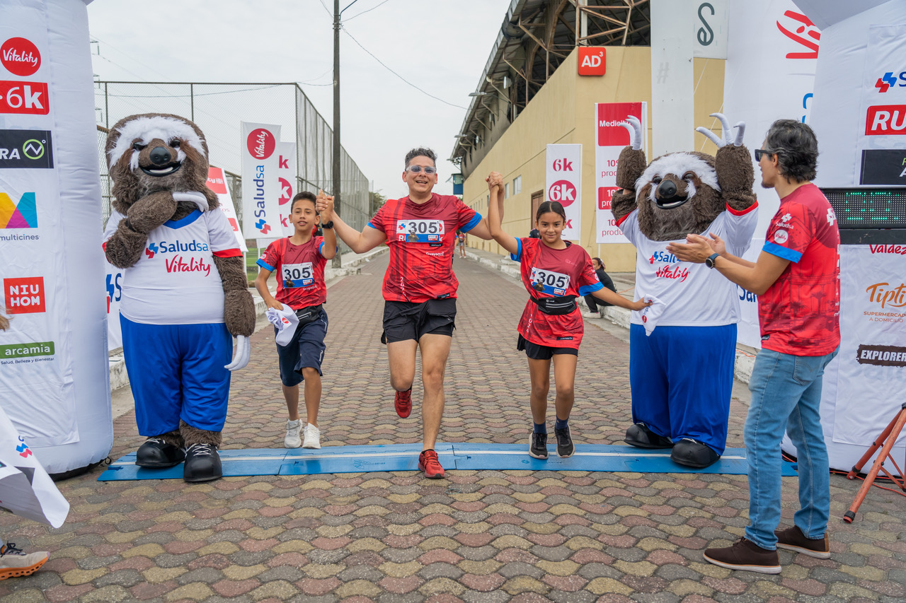 Lee más sobre el artículo ¡Empieza la carrera que te premia por cada kilómetro! La  Saludsa Vitality Run llega a Guayaquil este 13 de julio