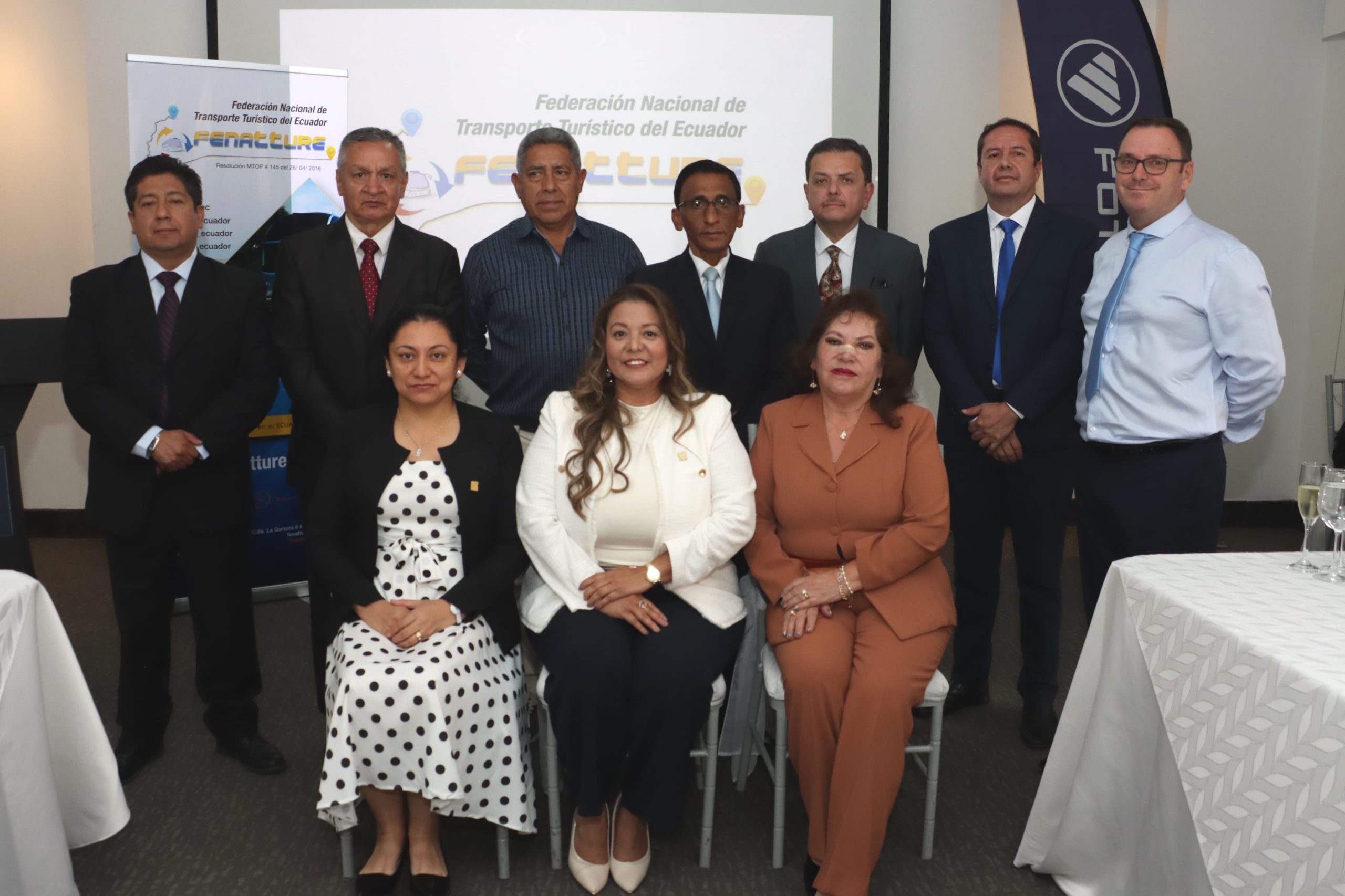 Lee más sobre el artículo Nueva Directiva de FENATTURE lista para seguir trabajando en beneficio del Transporte Turístico del Ecuador