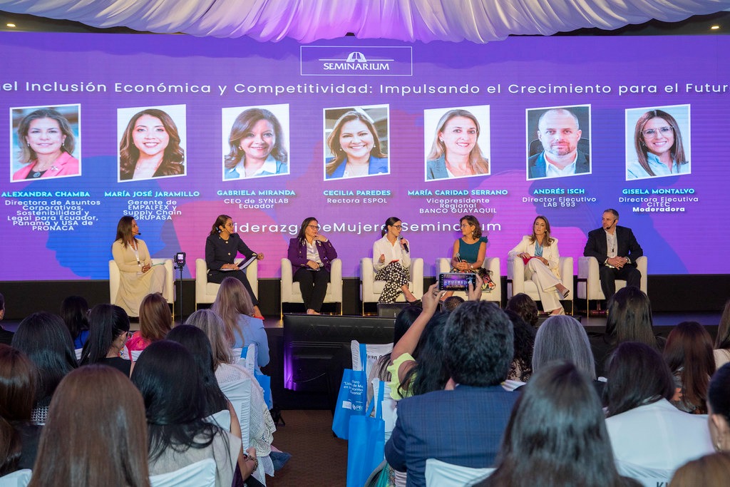 Lee más sobre el artículo VIII Foro de Liderazgo reunirá a las voces más influyentes del panorama empresarial, político y académico