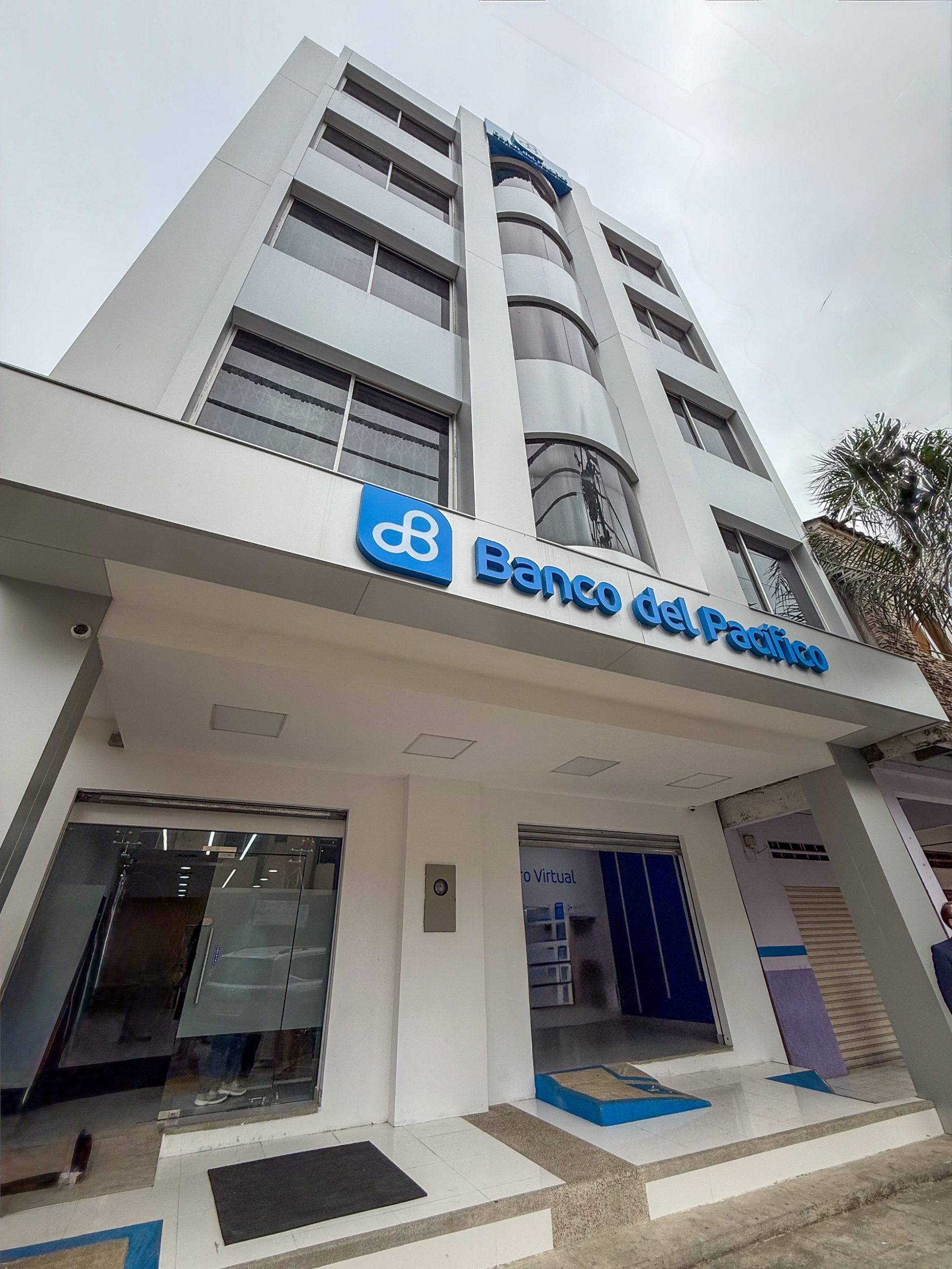 Lee más sobre el artículo Banco del Pacífico inaugura nuevas  oficinas en Babahoyo