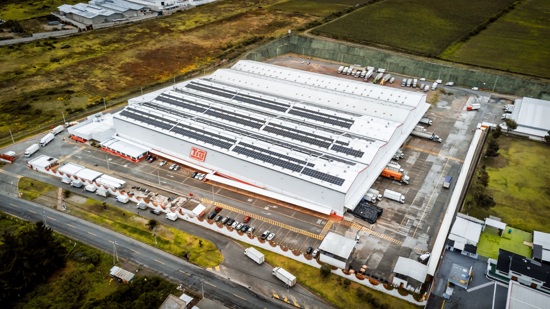 Lee más sobre el artículo Almacenes Tía presenta su 11ª Memoria de Sostenibilidad, reafirmando su compromiso con el Ecuador