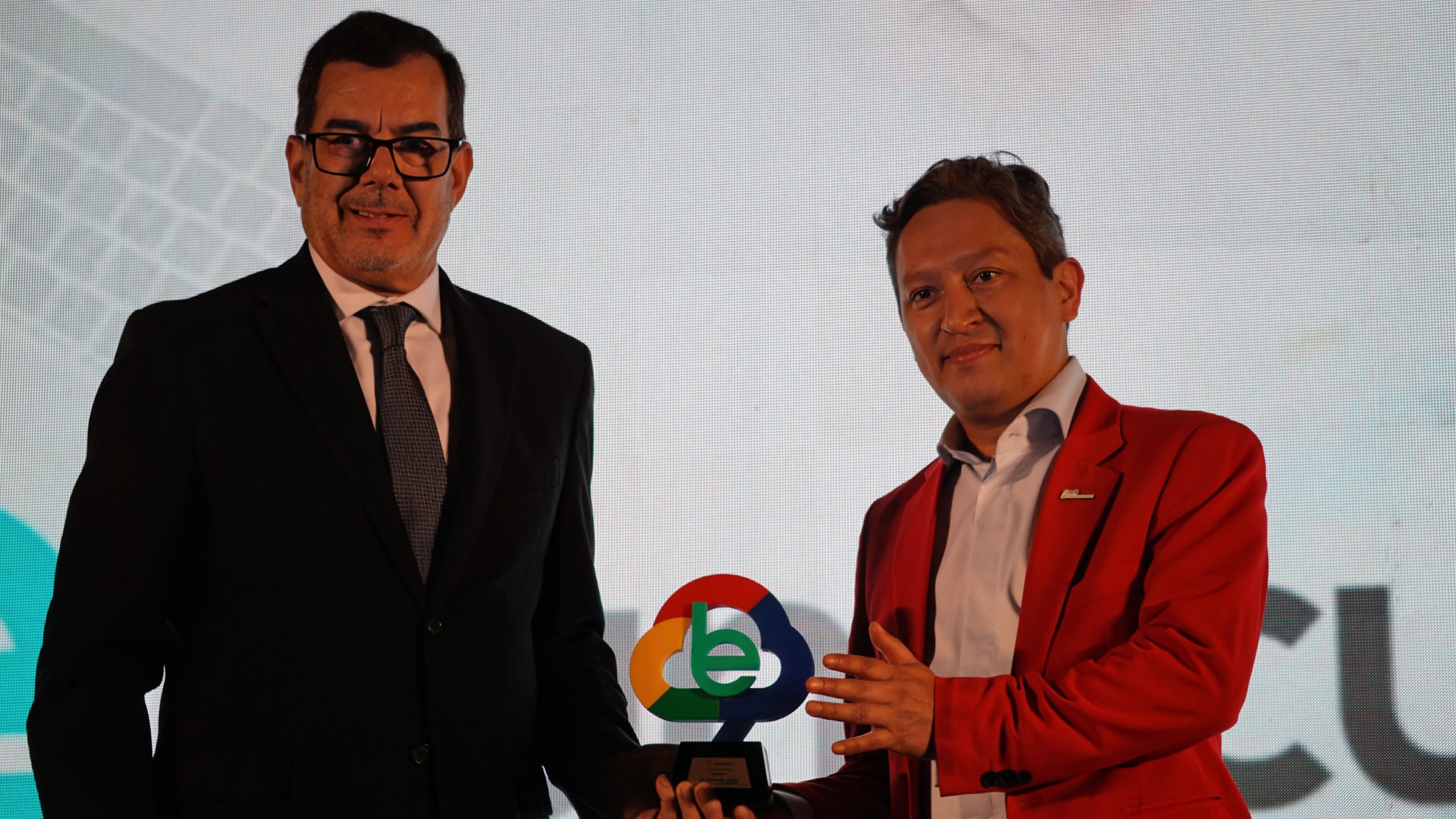 Lee más sobre el artículo BanEcuador lidera la revolución digital de la Banca Pública en Ecuador