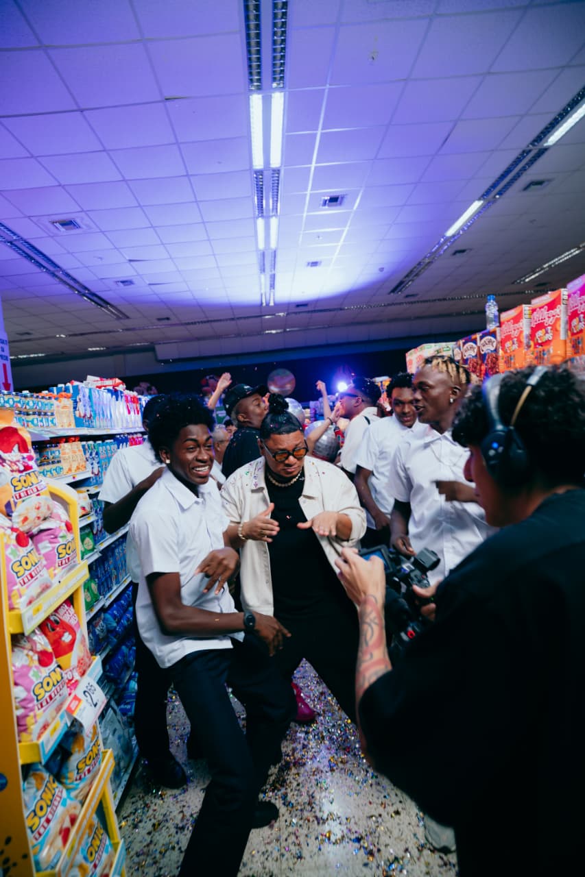 Lee más sobre el artículo De la tienda al trend: «A Tía Voy» marca el cierre de la celebración por los 65 años de aniversario