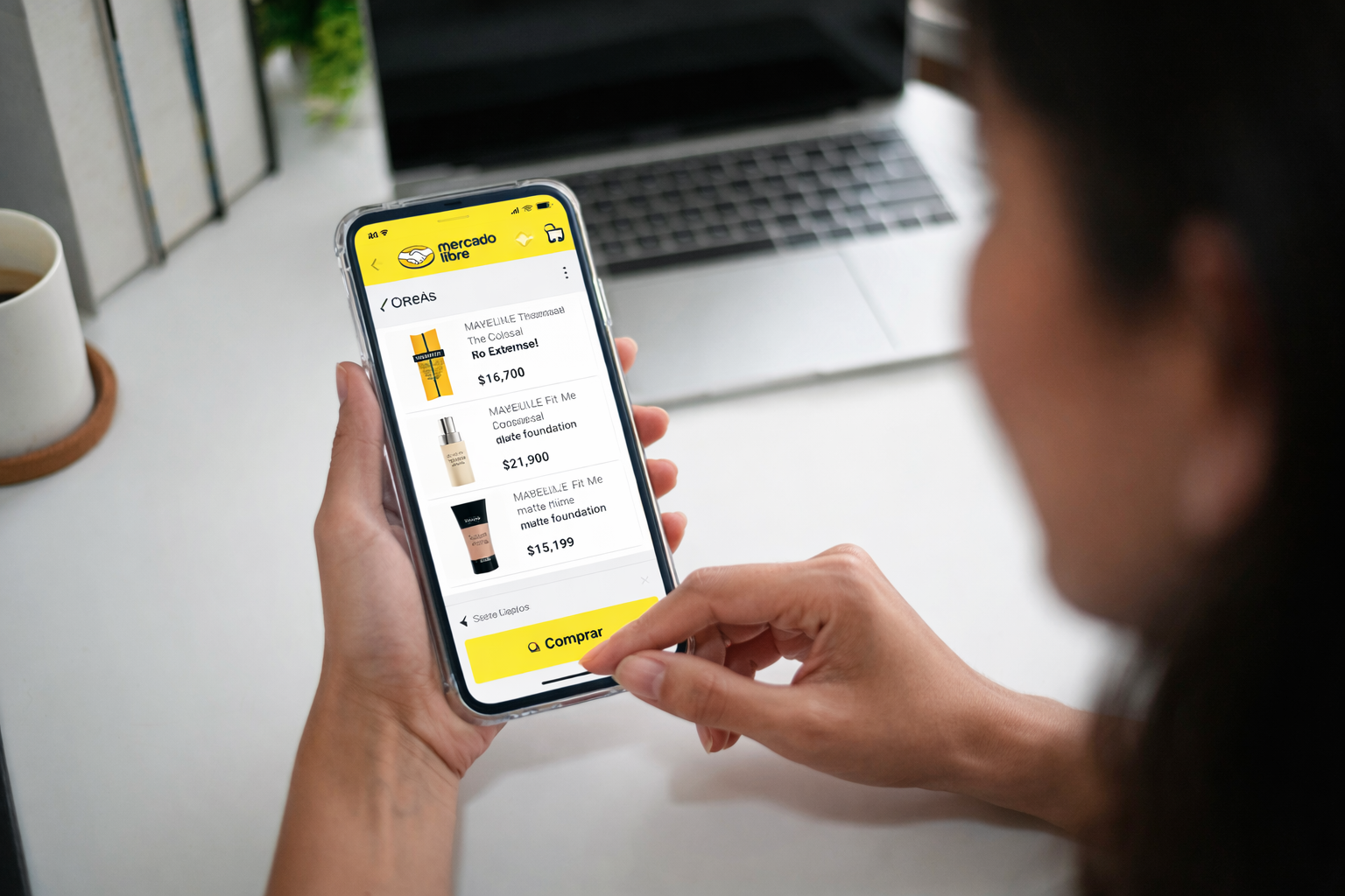 Lee más sobre el artículo Belleza y cuidado personal lideran las compras de mujeres en plataformas de comercio electrónico en Ecuador