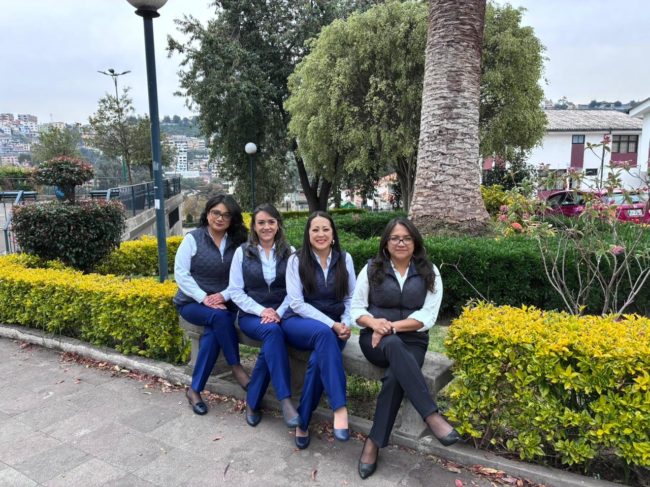 Lee más sobre el artículo Liderazgo femenino y protección financiera: el desafío pendiente para la sostenibilidad económica en Ecuador
