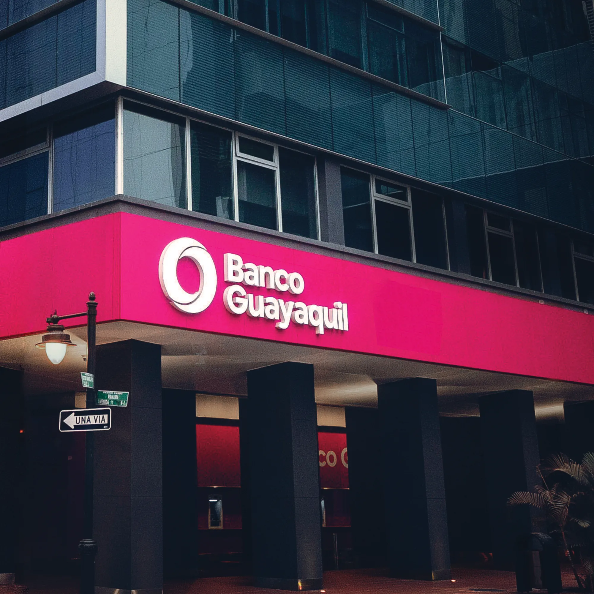 Lee más sobre el artículo Banco Guayaquil Day marca un hito en la proyección de Ecuador ante inversionistas internacionales