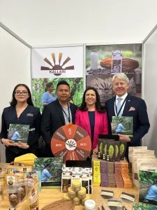 PROYECTO AMAZÓNICO KALLARI ALCANZA RECONOCIMIENTO INTERNACIONAL CON EL RESPALDO INVESTIGATIVO DE LA UISEK