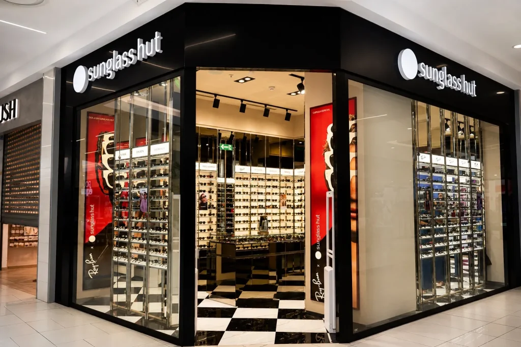 Sunglass Hut fortalece su presencia en Ecuador y proyecta su expansión a nivel nacional