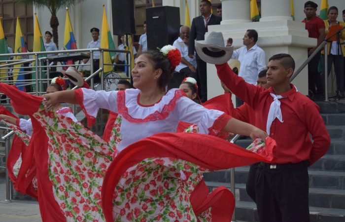 23-05-2019 Grupo Folcroquico _Olida Dueñas Moreira_ -Fundación de Samborondón - Cabecera cantonal - Palacio Municipal - Baile Folclore 005