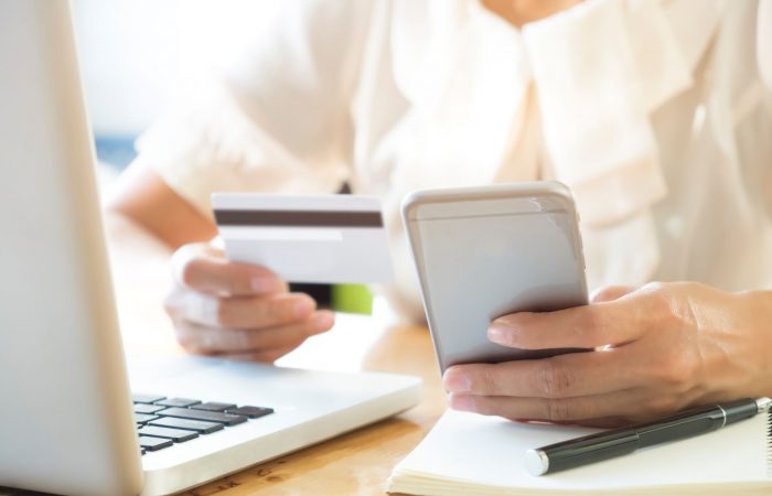 Black friday. cyber monday BI