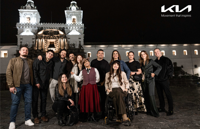 FOTO OFICIAL VISITA INCLUENCERS A E GROUND