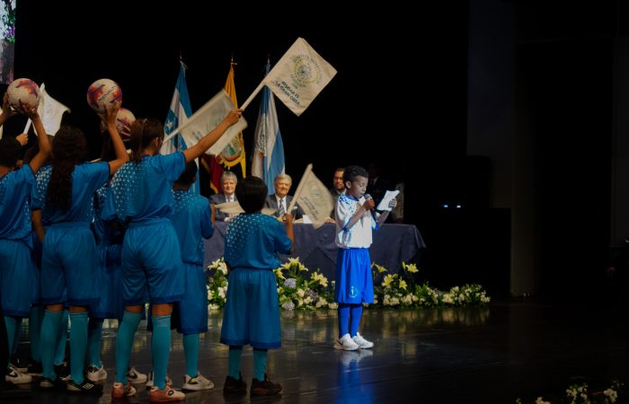 Foto 4 - Presentación en los 135 años JBG