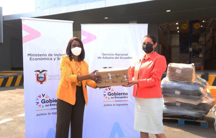 Foto convenio MIES SENAE interior 2