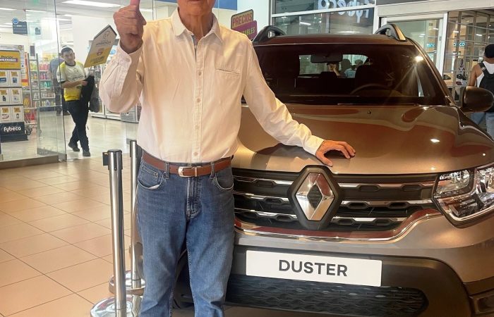 GANADOR CAMPAÑA MAMÁ Y PAPÁ