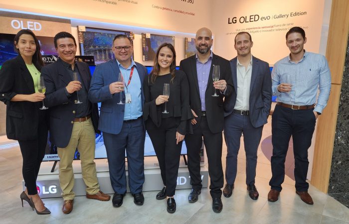 LG Electronics inaugura una nueva zona de experiencia LG en Unity Stores en el Centro Comercial Alhambra (2)