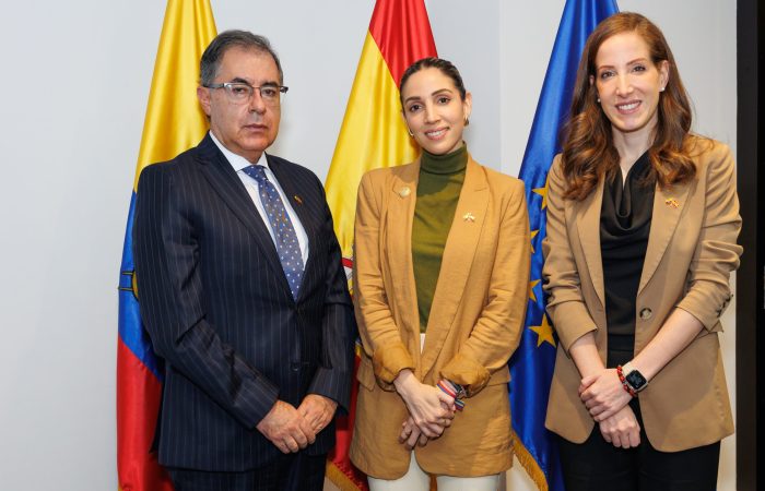 MINISTRA DE PRODUCCIÓN-18