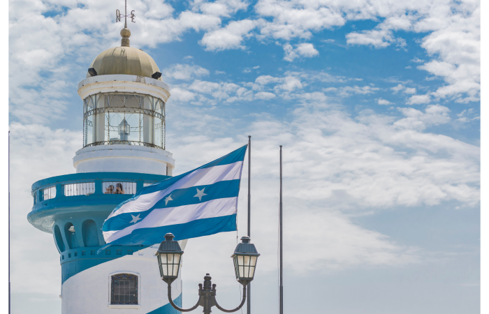 (PSIC-JUL) El orgullo de ser guayaquileño-Identidad colectiva como refugio emocional