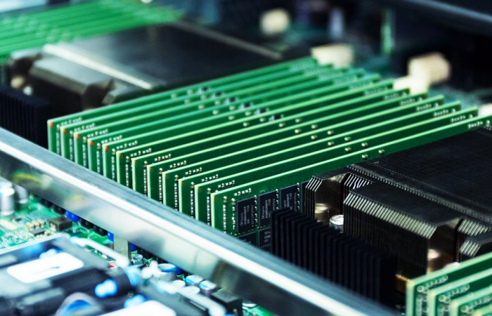 Server Premier Lifestyle