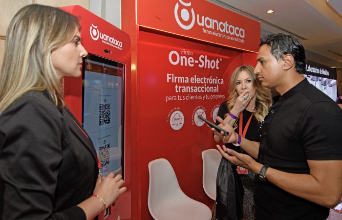 Uanataca atencion clientes