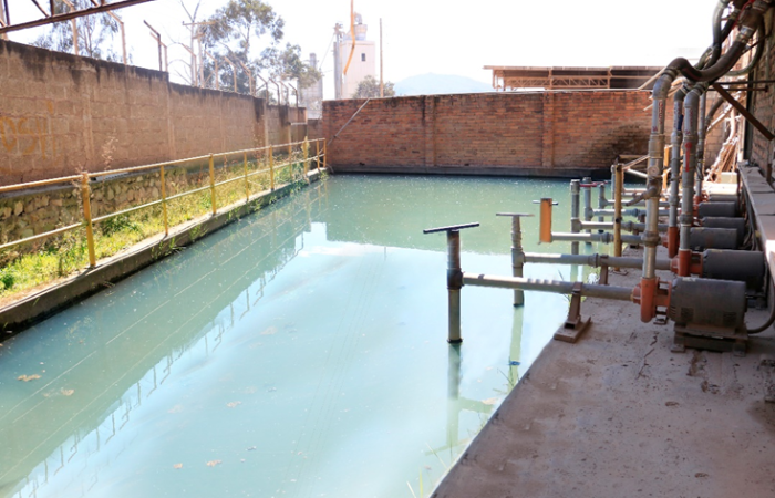 image001